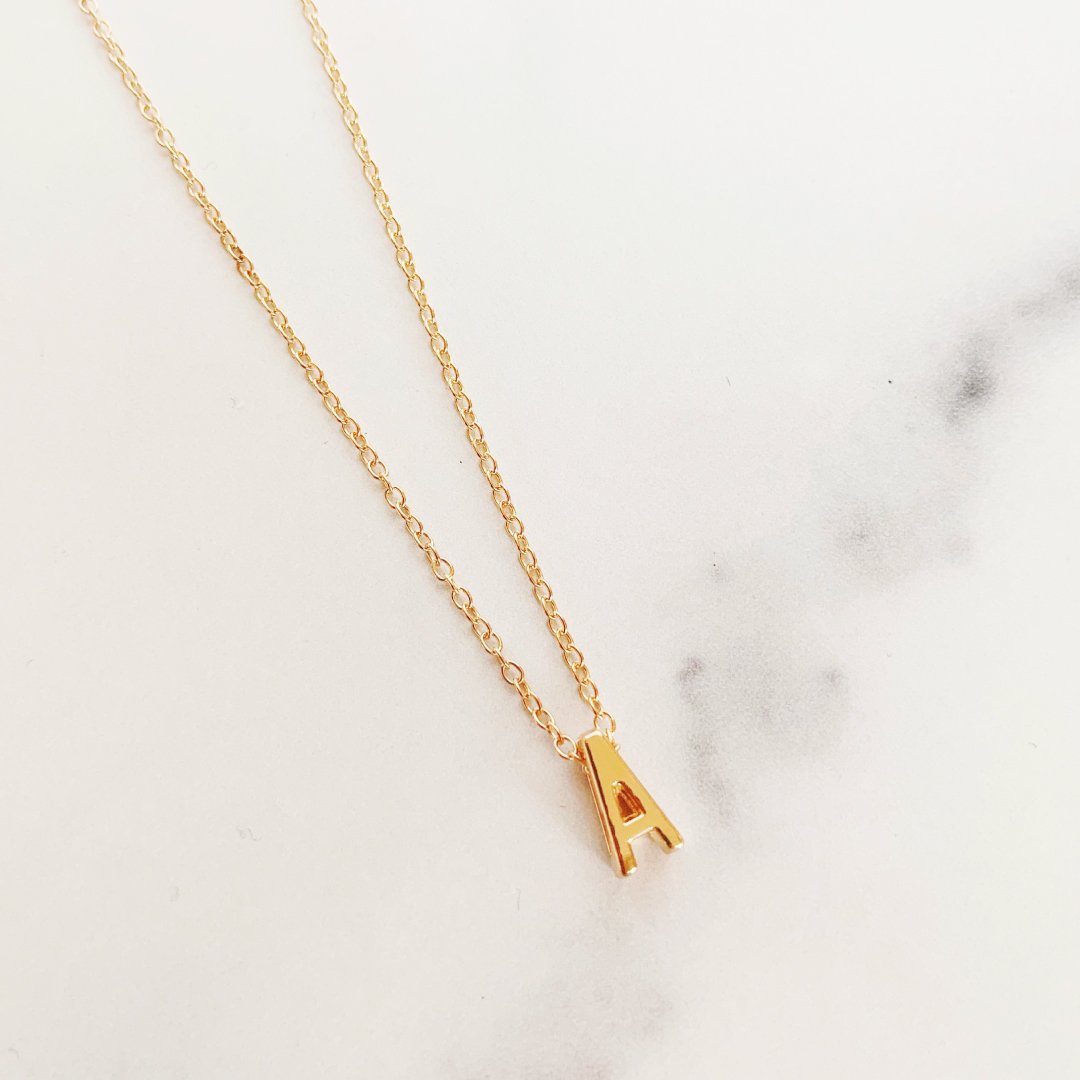 Me Necklace Gold