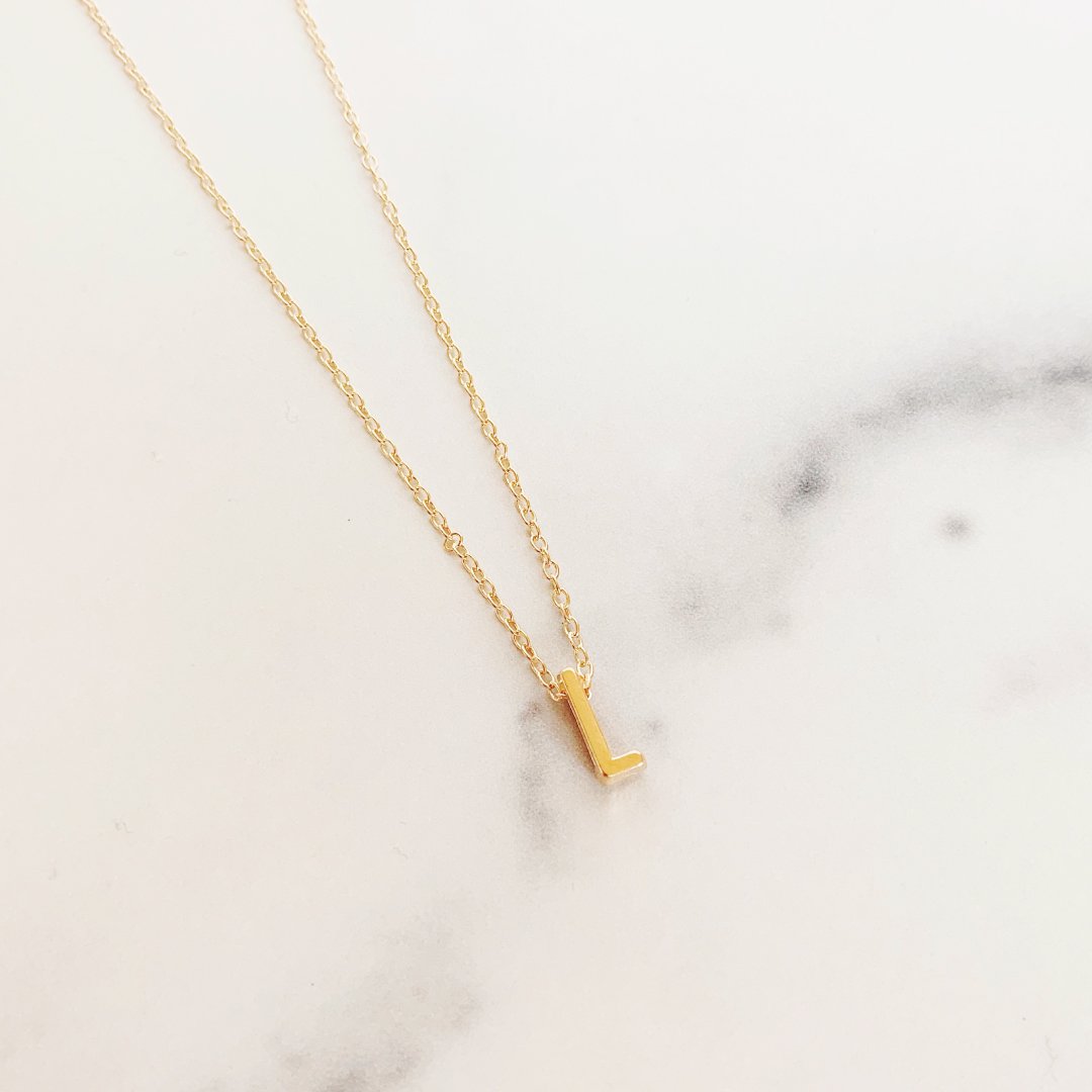 Me Necklace Gold